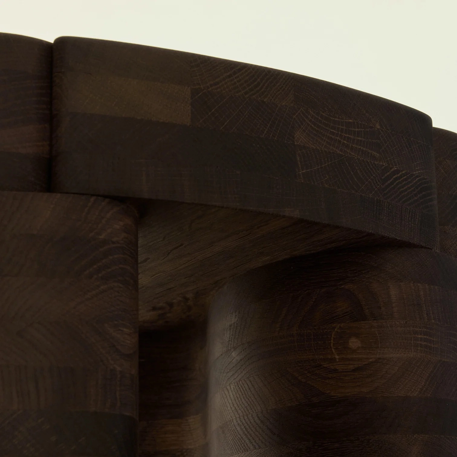 Curvy Stool by Studio Pneuma