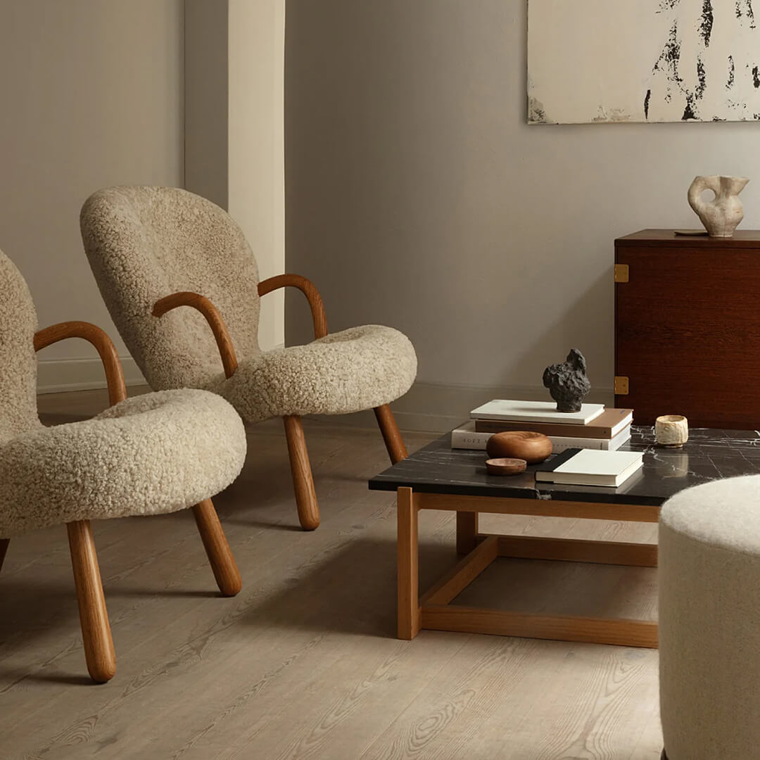 Clam chair by Arnold Madsen |