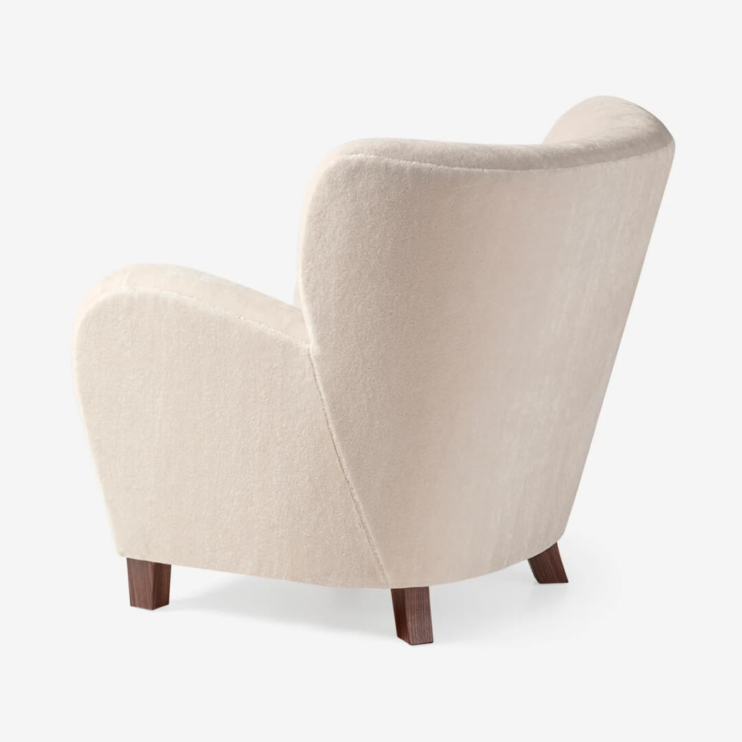 Karu chair by Dagmar |