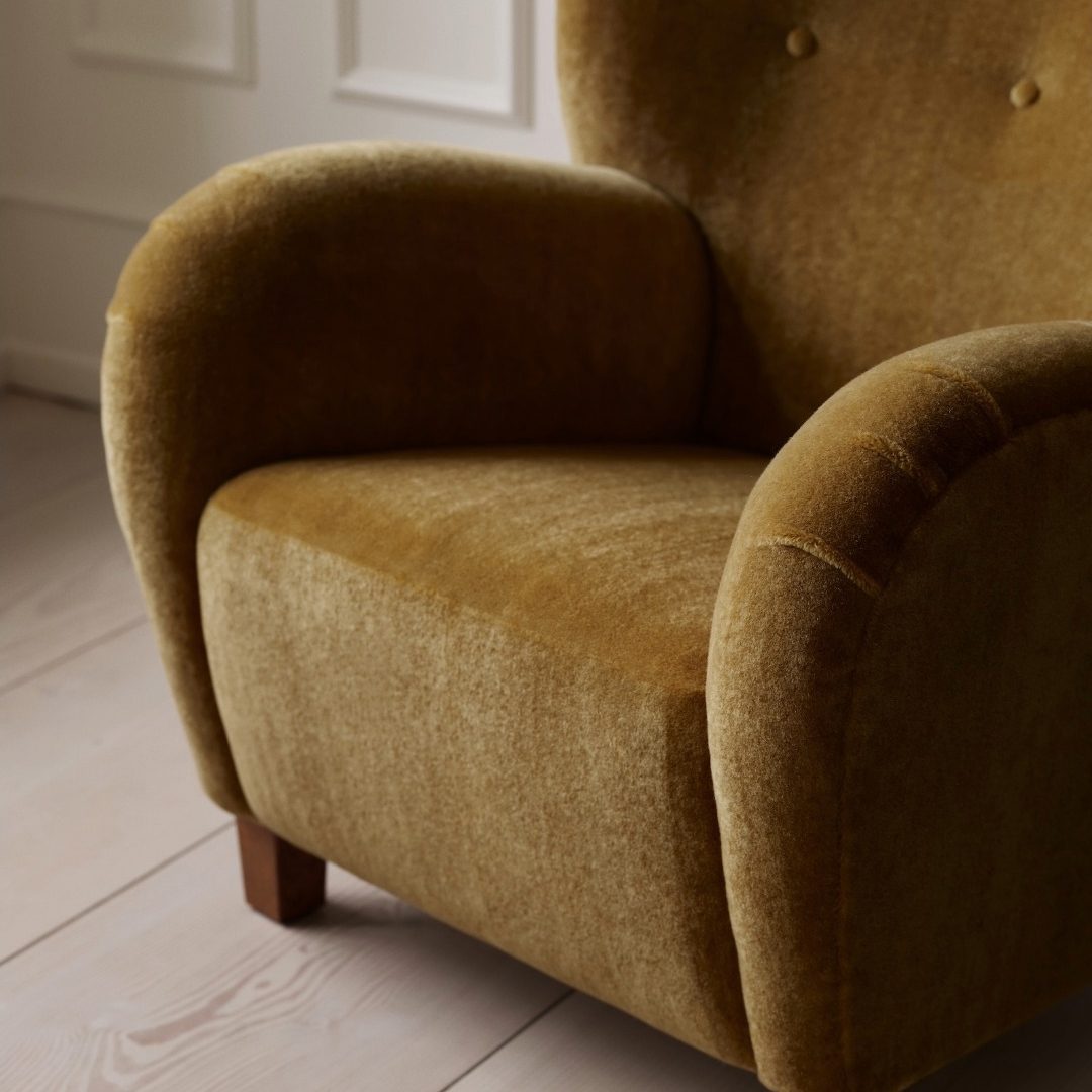 Karu chair by Dagmar |