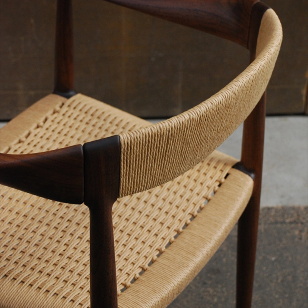 DC11 Chair Paper Cord