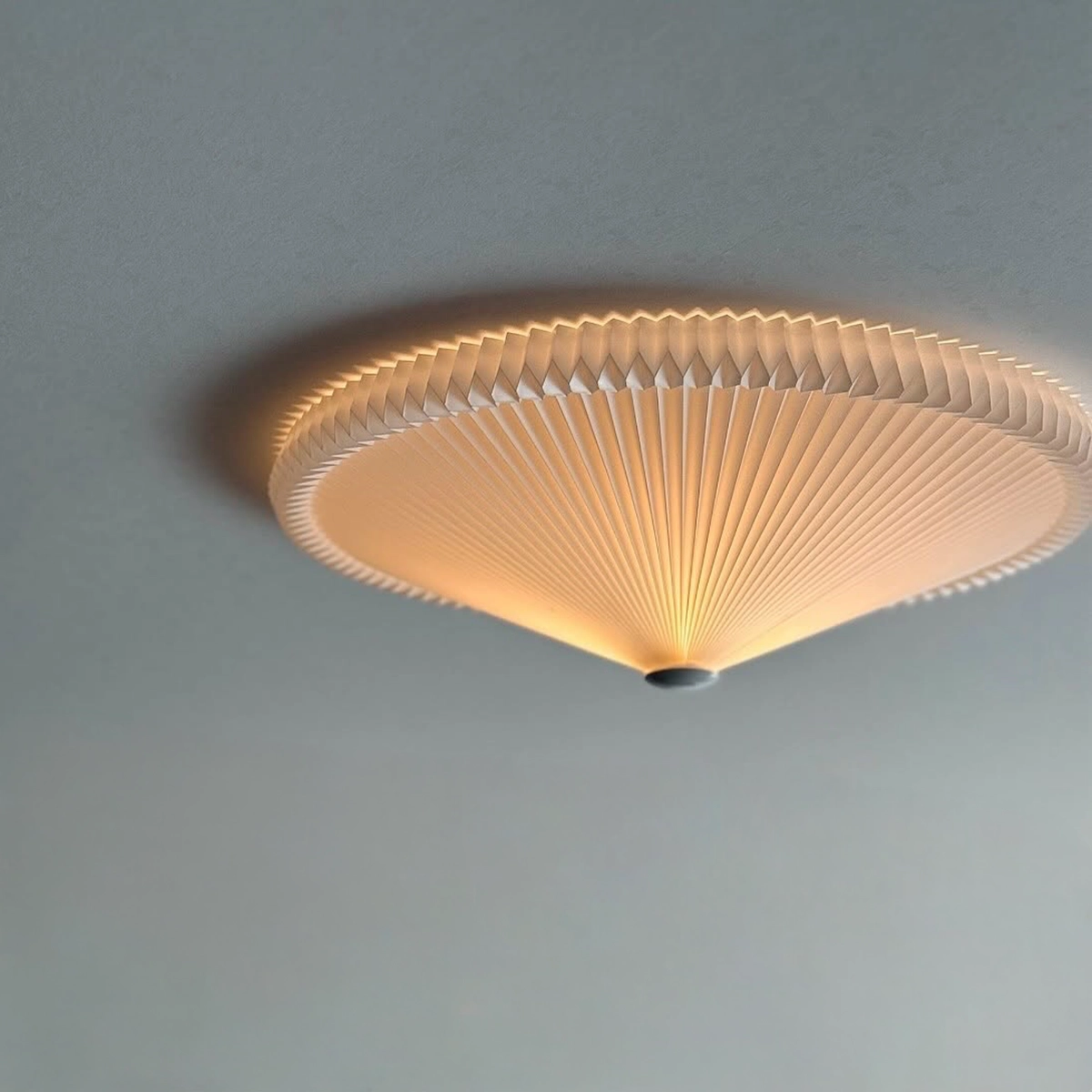 Model 26 Light